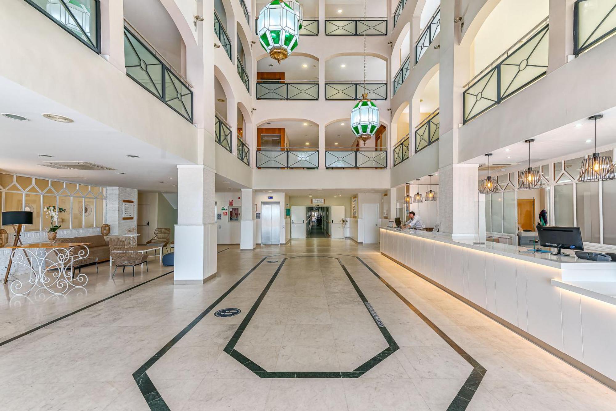 Bahia Tropical Hotel Almuñécar Kültér fotó
