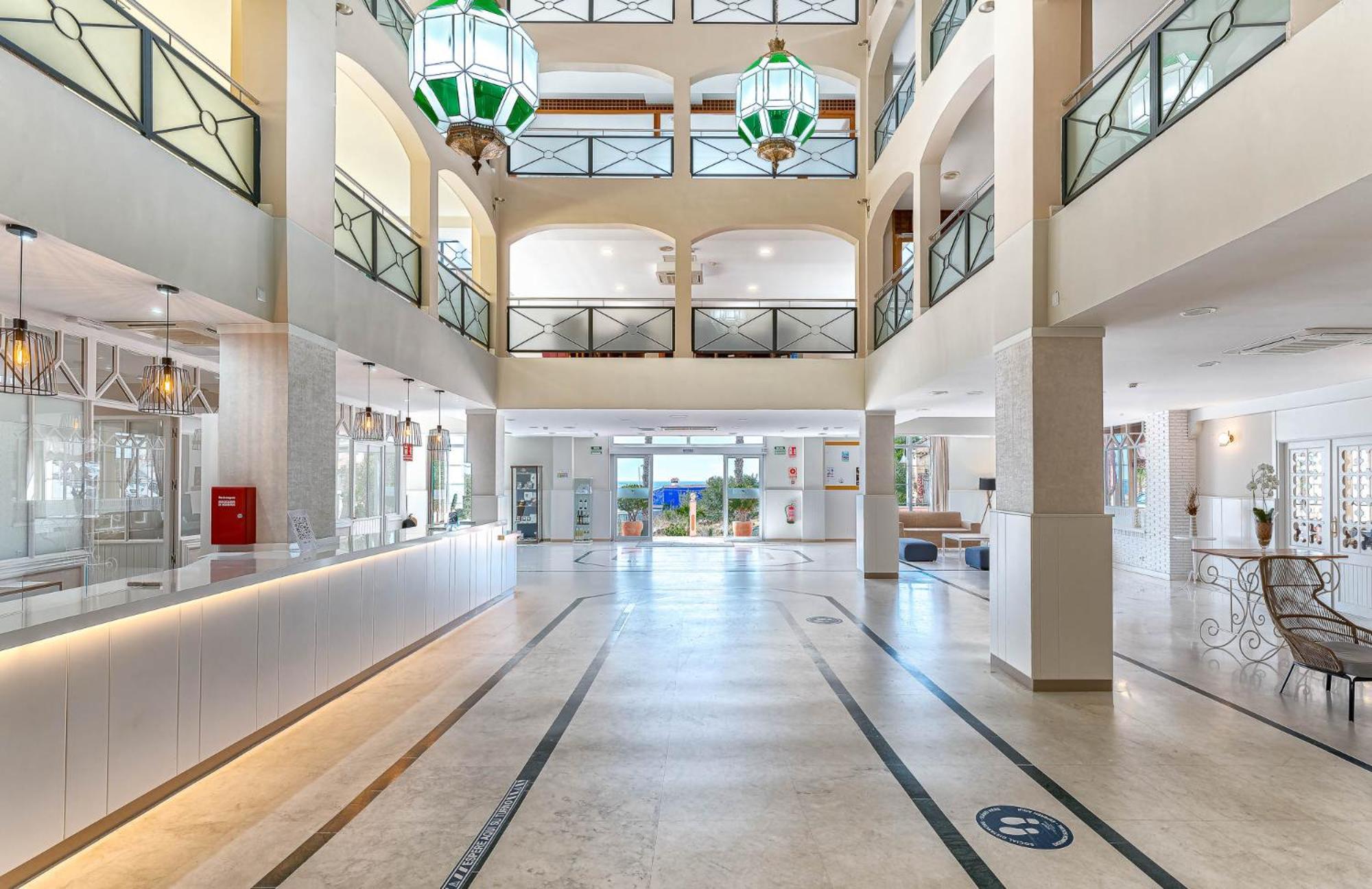 Bahia Tropical Hotel Almuñécar Kültér fotó